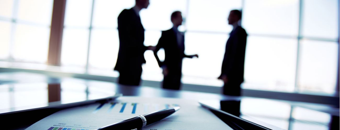 Courbe statistique sur un bureau de banque